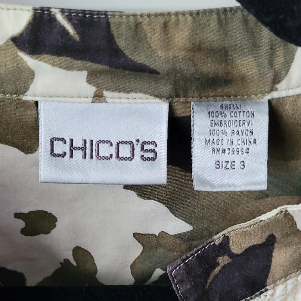 Chico's Camouflage Floral Shirt with Embroidery 3=16/XL - Picture 3 of 8